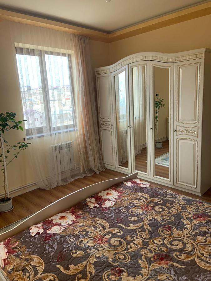 Hotel Abo Erevan Esterno foto